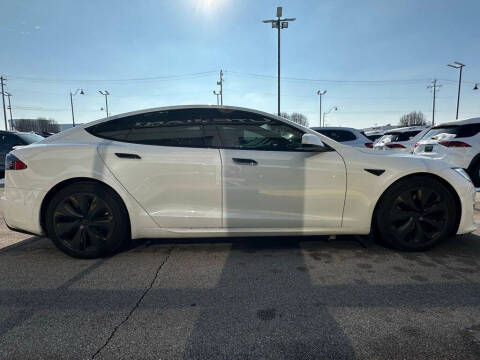 2021 Tesla Model S Plaid