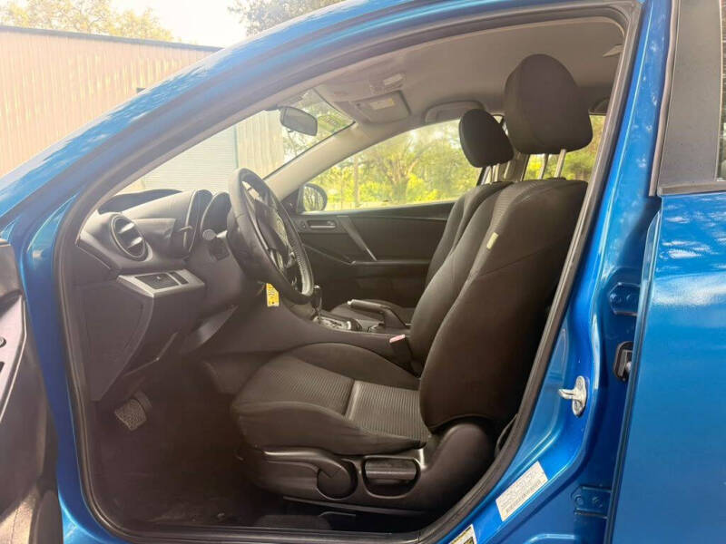 2012 Mazda MAZDA3 i Touring