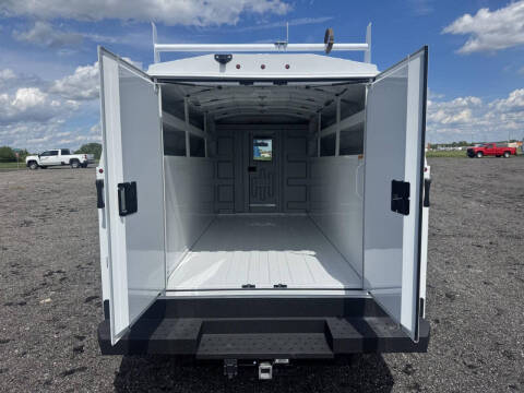 2026 Chevrolet Express 3500