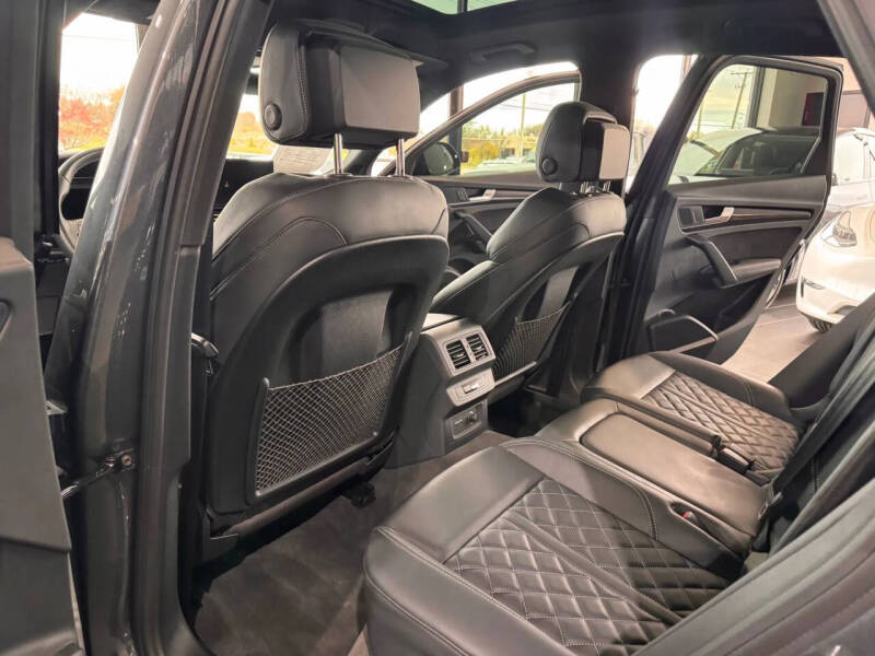 2024 Audi SQ5 3.0T quattro Premium Plus