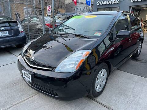 2007 Toyota Prius for sale at DEALS ON WHEELS in Newark NJ