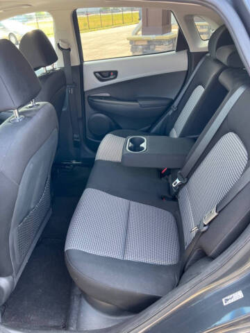 2021 Hyundai Kona SEL Plus