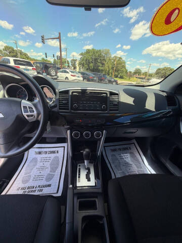 2016 Mitsubishi Lancer ES