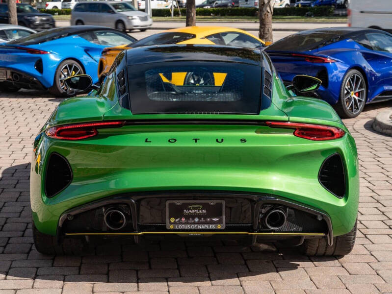 2026 Lotus Emira V6 SE