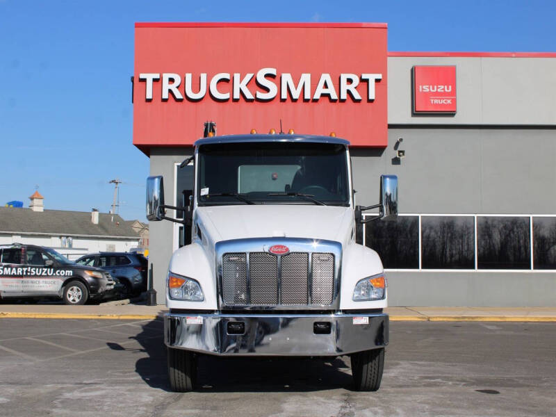 2026 Peterbilt 537
