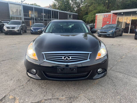 2013 Infiniti G37 Sedan x