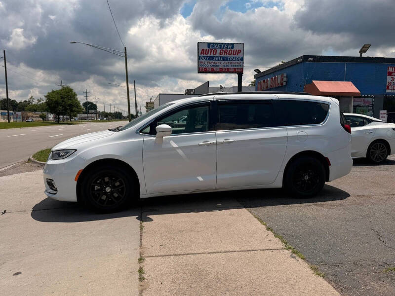 2022 Chrysler Pacifica Touring L