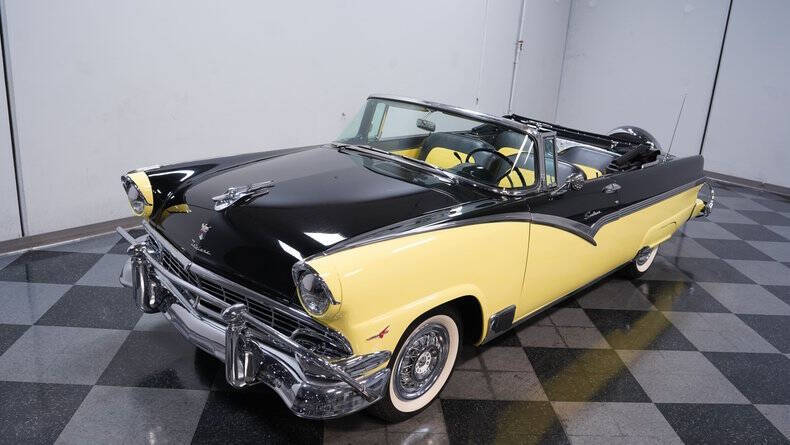 1956 Ford Fairlane