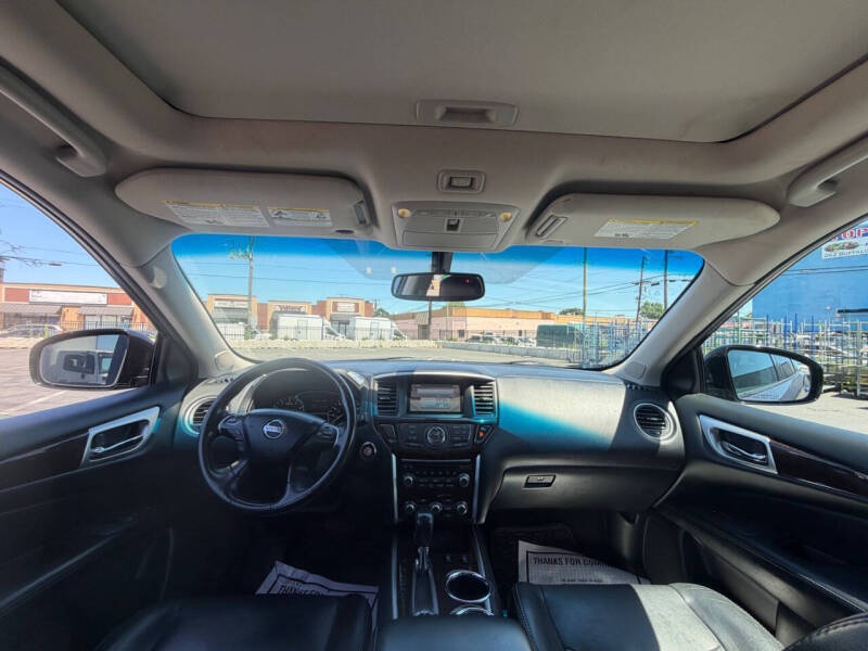 2014 Nissan Pathfinder SL