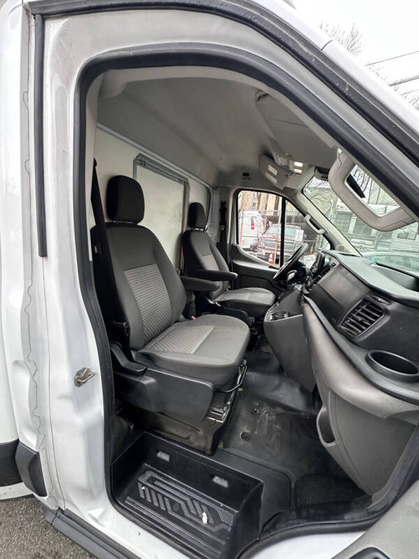 2022 Ford Transit 350 HD