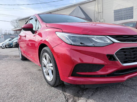 2017 Chevrolet Cruze LT Auto