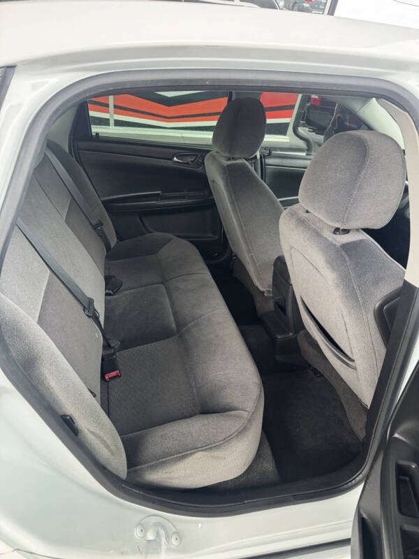 2010 Chevrolet Impala LS