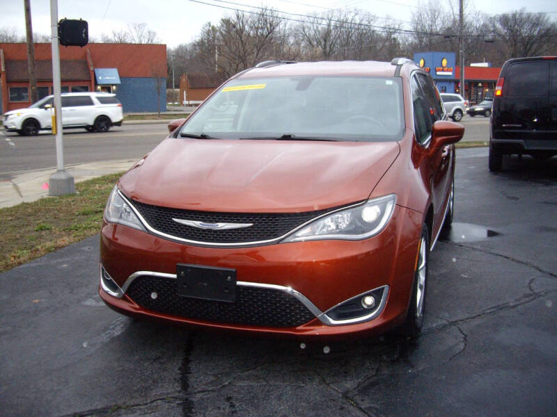 2018 Chrysler Pacifica Touring L Plus