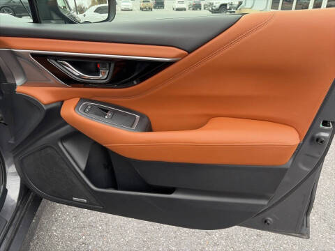 2022 Subaru Legacy Touring XT