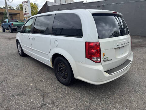 2014 Dodge Grand Caravan SE