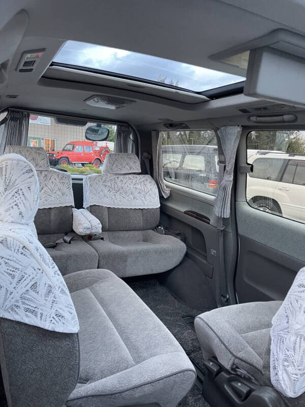2000 Nissan Elgrand