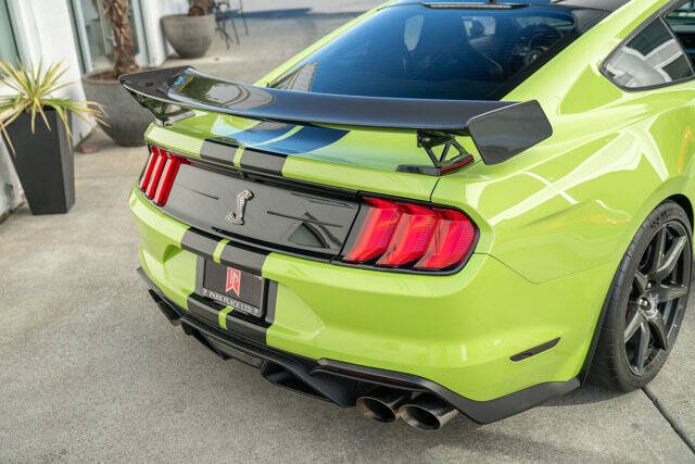 2020 Ford Mustang 9