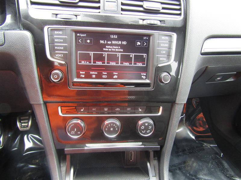 2016 Volkswagen Golf GTI