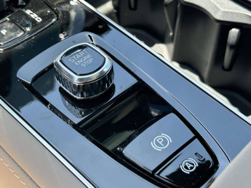 2026 Volvo XC90 B6 Plus 6P