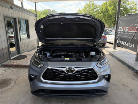 2021 Toyota Highlander XLE