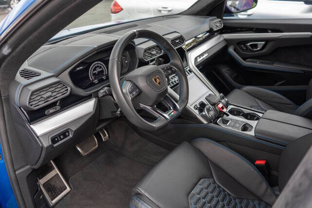 2021 Lamborghini Urus