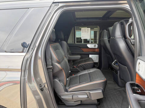 2024 Lincoln Navigator L Black Label