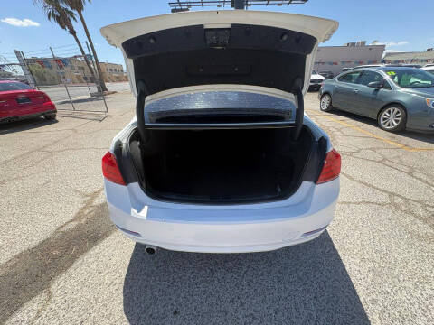 2014 BMW 3 Series 320i