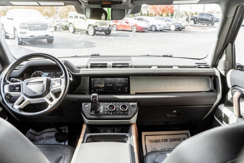 2023 Land Rover Defender 110 S