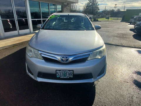 2012 Toyota Camry Hybrid LE