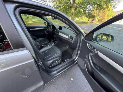 2017 Audi Q3 2.0T Premium