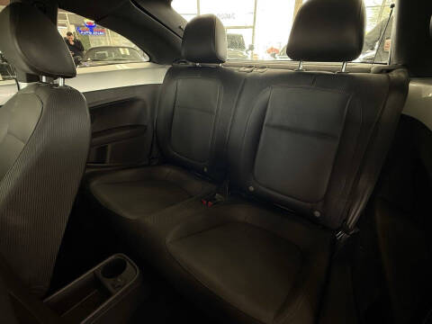 2012 Volkswagen Beetle