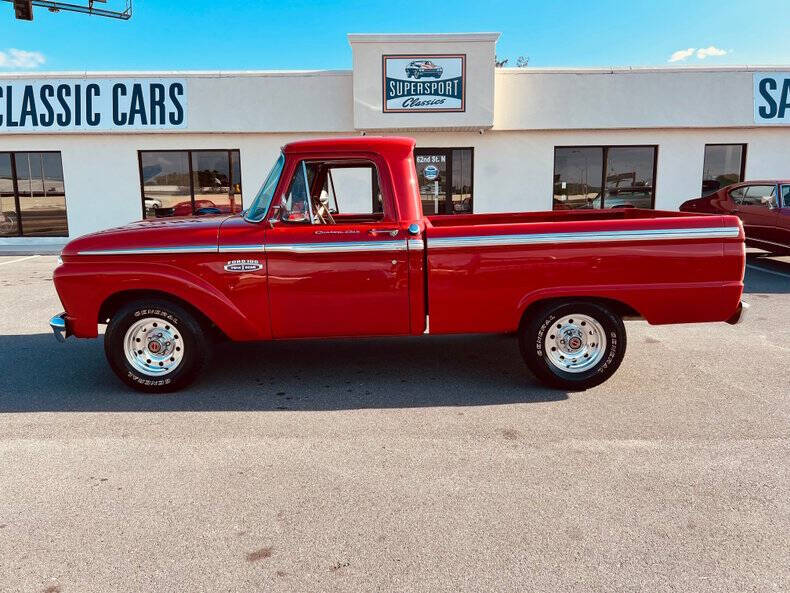 1965 Ford F-100