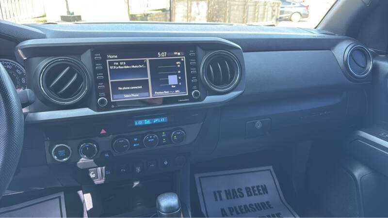 2021 Toyota Tacoma SR V6