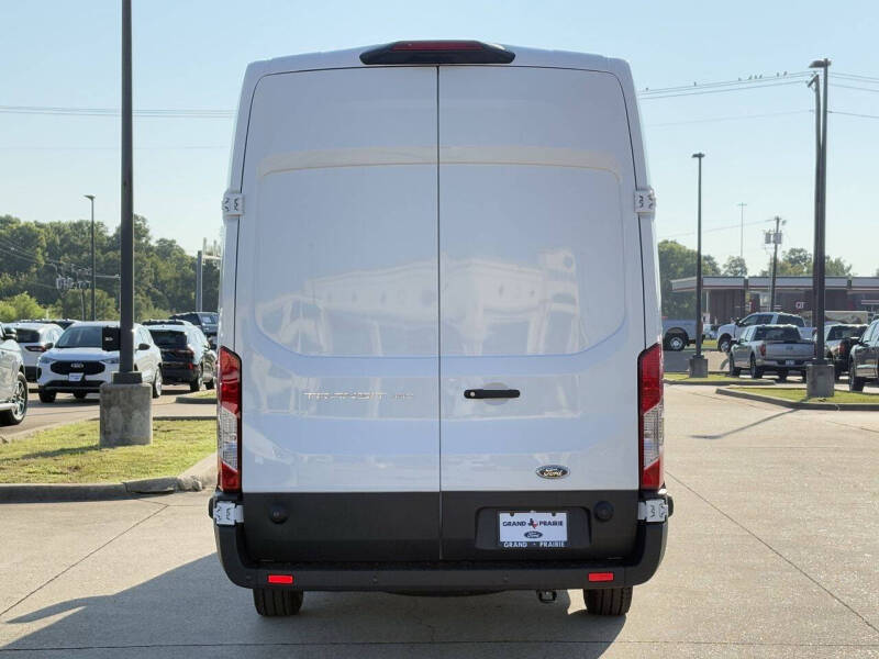 2025 Ford Transit 350