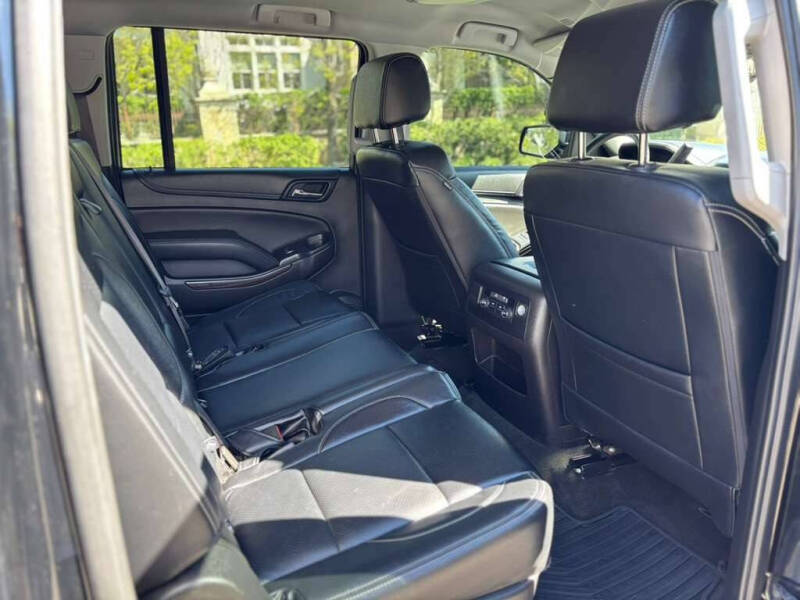 2017 GMC Yukon XL SLE