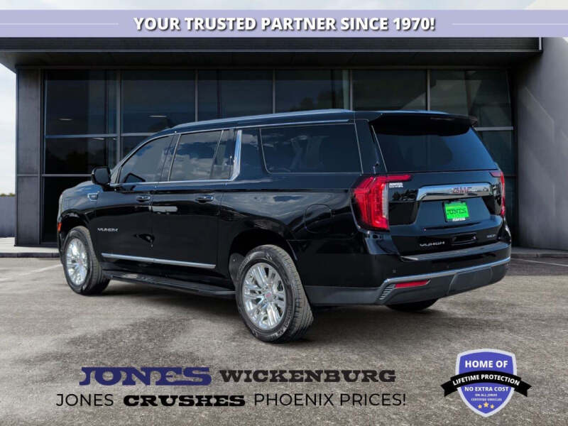 2023 GMC Yukon XL SLT