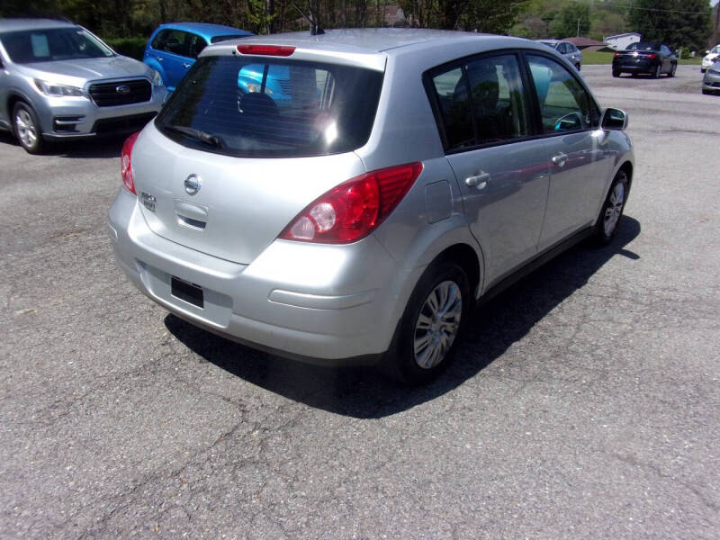 2008 Nissan Versa 1.8 S
