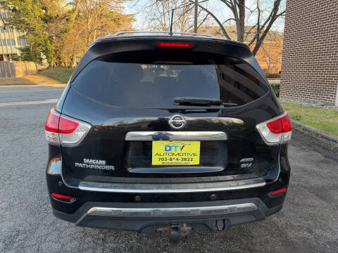 2014 Nissan Pathfinder S