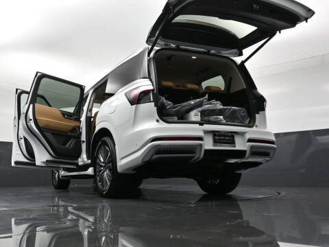 2026 Infiniti QX80 Luxe