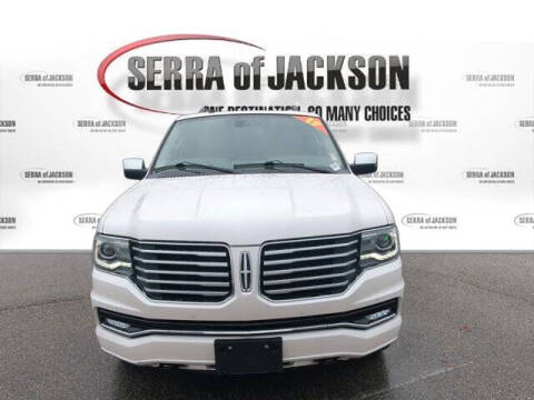 2017 Lincoln Navigator Select