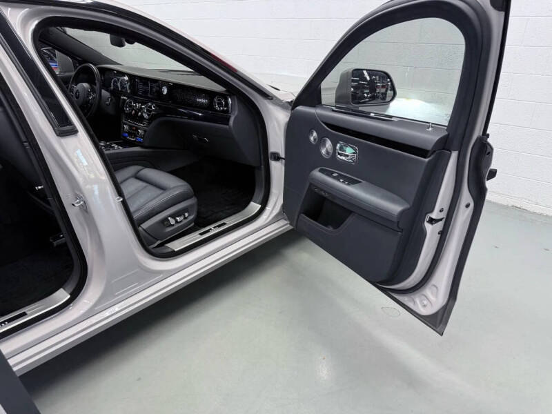 2022 Rolls-Royce Ghost