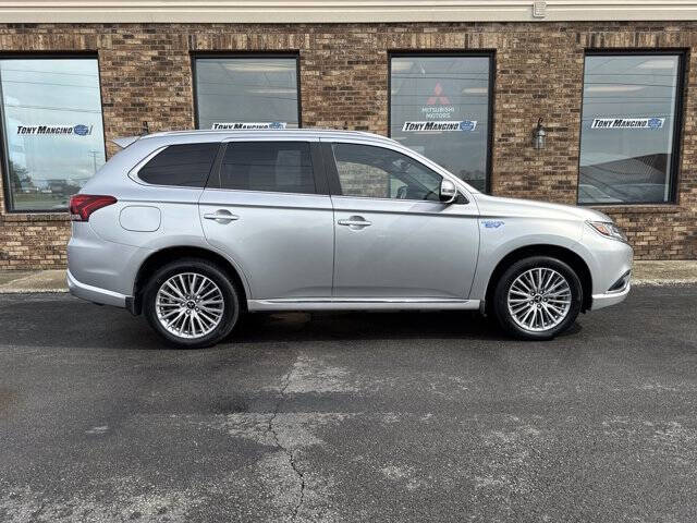 2022 Mitsubishi Outlander PHEV SEL