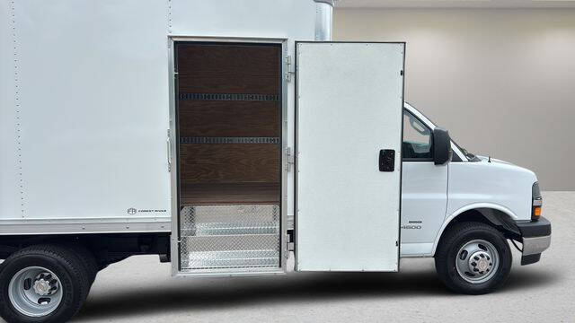 2026 Chevrolet Express 4500