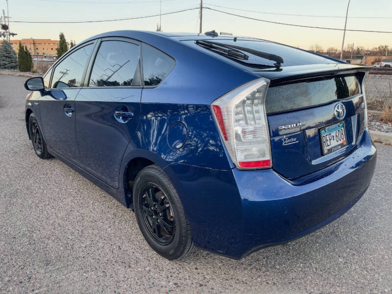 2010 Toyota Prius III