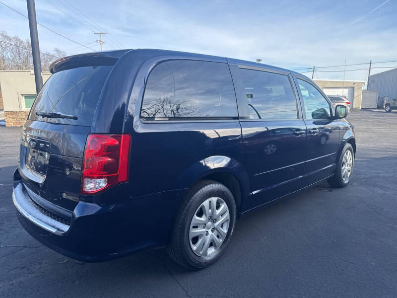 2016 Dodge Grand Caravan American Value Package