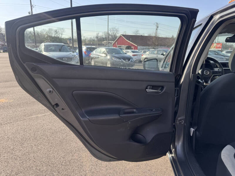 2020 Nissan Versa SV