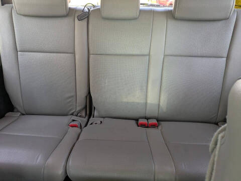 2011 Toyota Sequoia Platinum