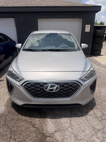 2022 Hyundai Ioniq Hybrid Blue