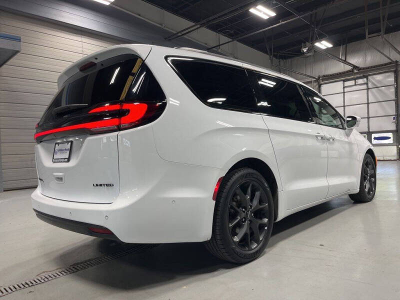 2022 Chrysler Pacifica Limited