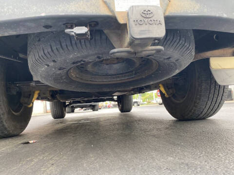 2002 Toyota 4Runner SR5